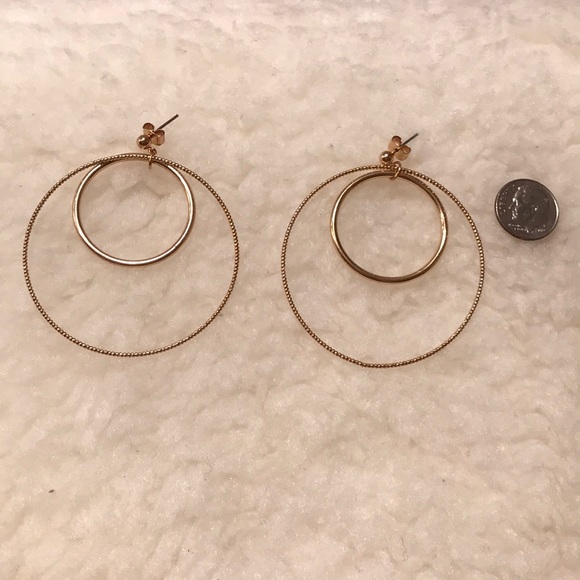 NEW H&M gold plated double loop earrings - Picture 3 of 3